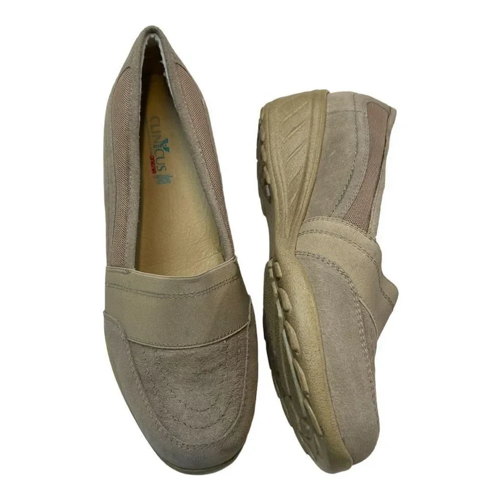 Clinicus Women's Suede Slip-On Round Toe Low Top Loafer Shoes Beige Tan Size 8.5
